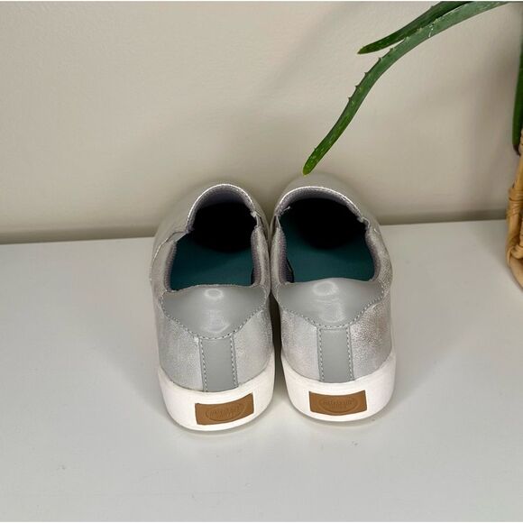 Dr. Scholl’s Madison Party Metallic Silver Slip-On Sneakers Women’s 7.5M - Picture 4 of 9